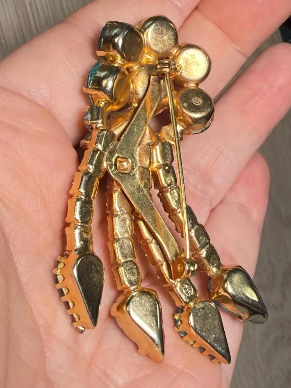 Vintage Aqua Blue Rhinestone Shooting Star Brooch Art Glass Gold Tone 1960s